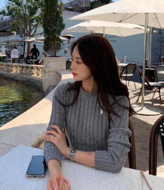 폴로 랄프로렌 여성 라운드넥 꽈배기 니트 스웨터