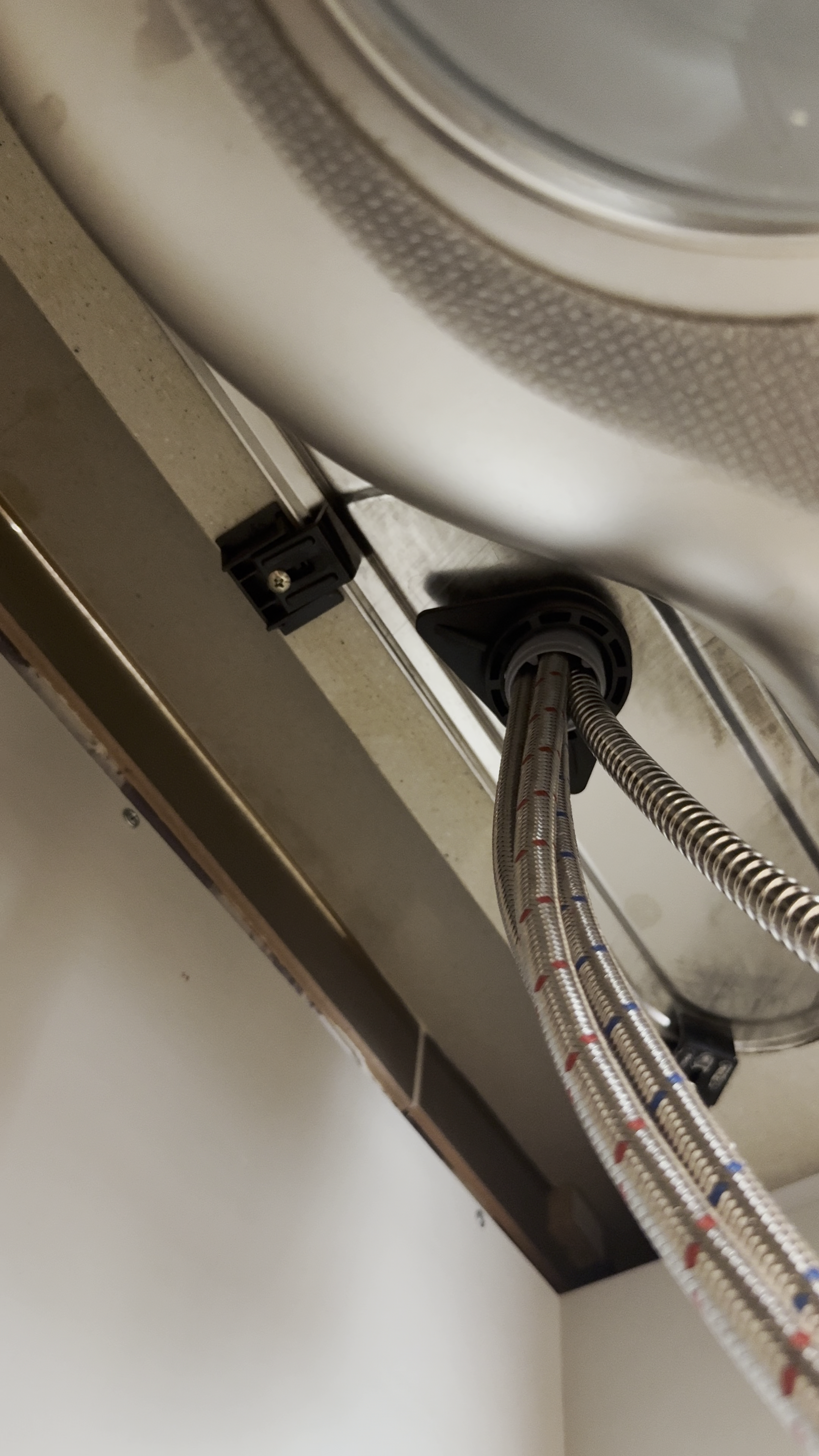 수전 교체 과정