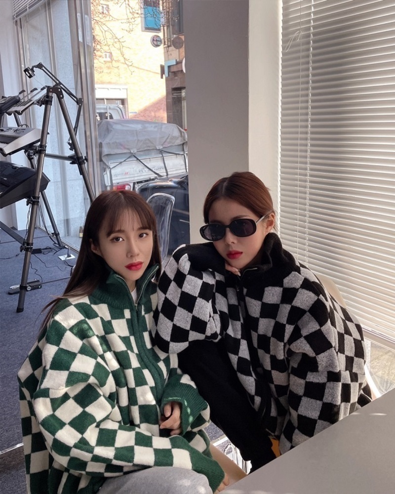 체커보드 투웨이 니트 집업 2color