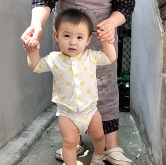 서있는 하준이