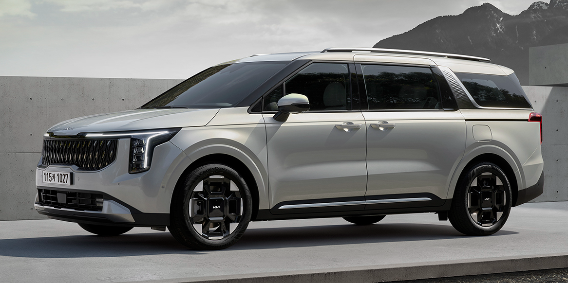 더 뉴 카니발 전측면 디자인