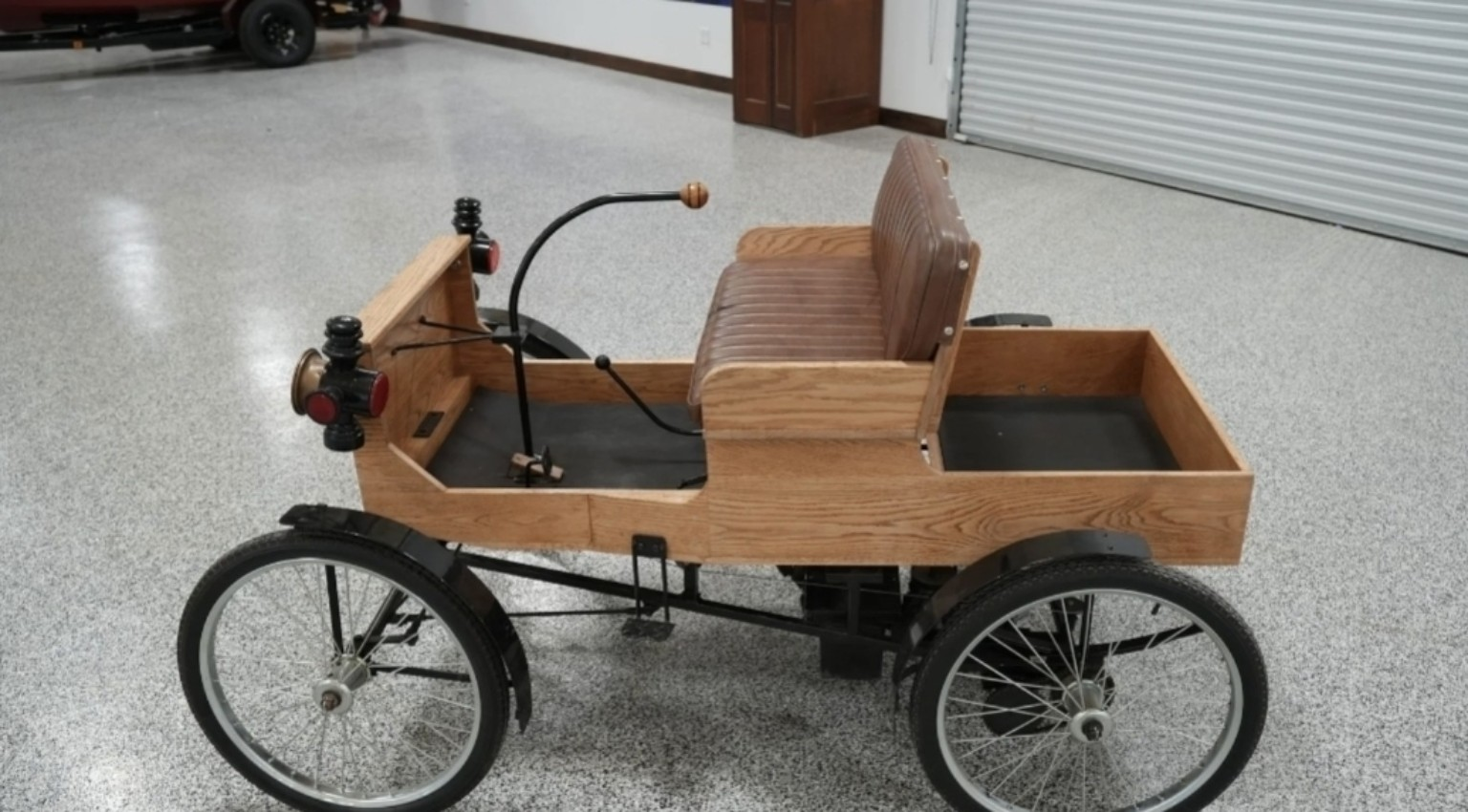 틸러에서 핸들로, 기술이 인간의 감각을 배웠다