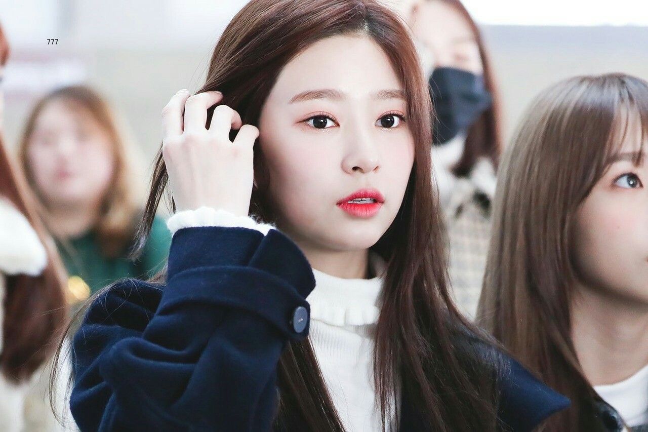 아이즈원 김민주 최애사진
