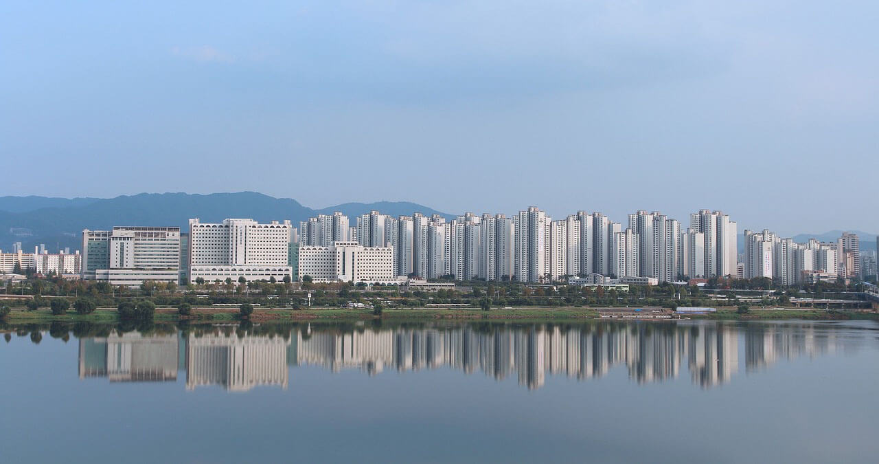 한강 아파트 풍경