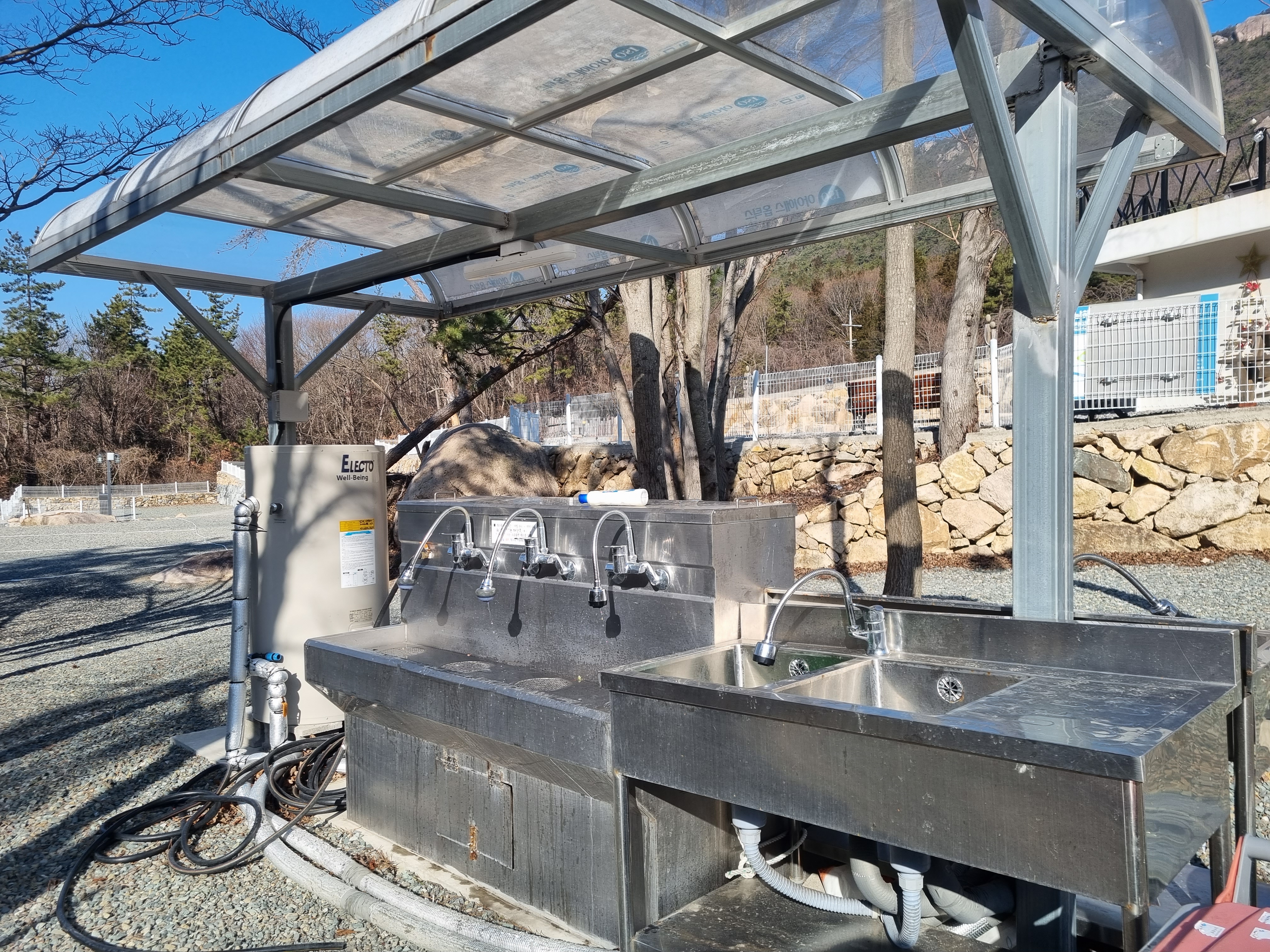 시간과 바깥 캠핑장