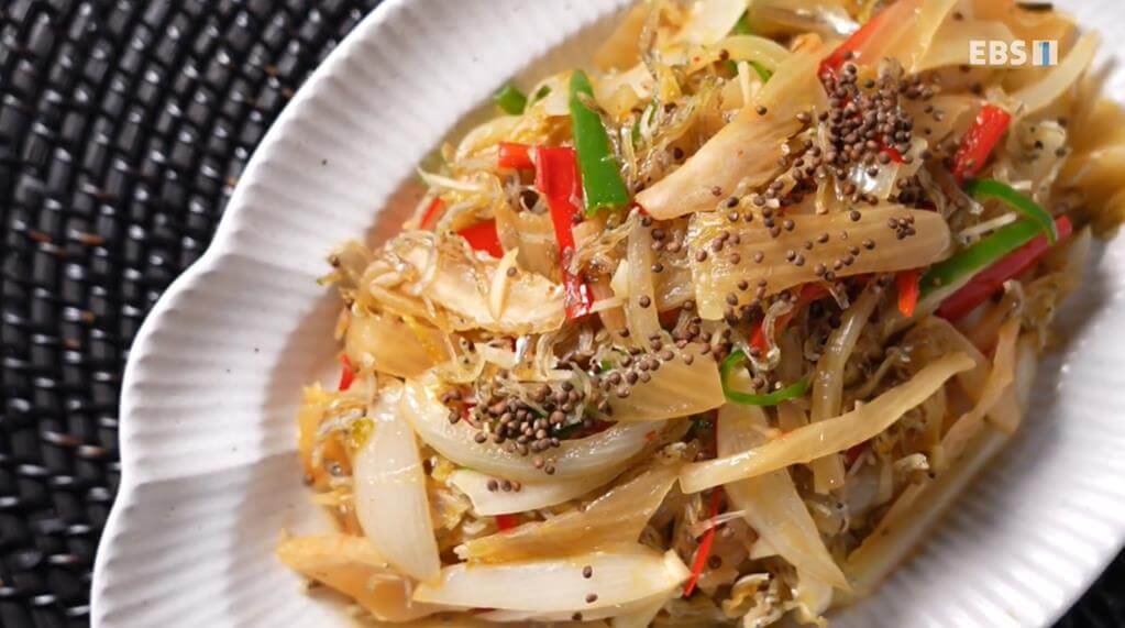 묵은지들기름볶음