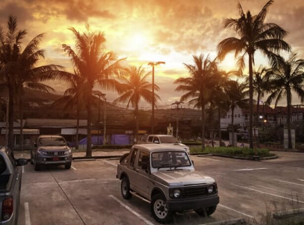 실제 수출 시장에서 인기 있는 다양한 중고 SUV 모델 예시 – 감성형, 실용형, 전시용 차량까지 포함