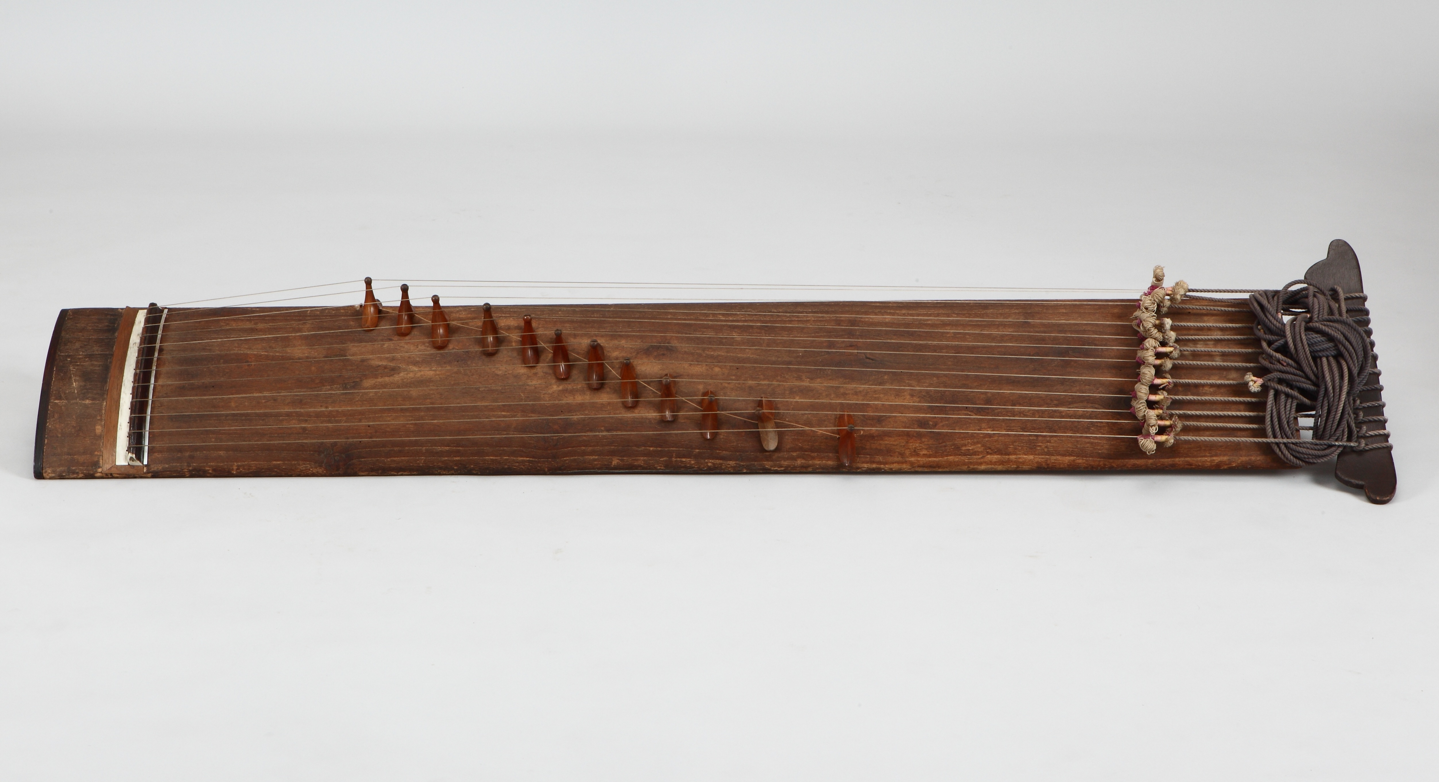 한국 전통 악기의 아름다움과 역사 탐험