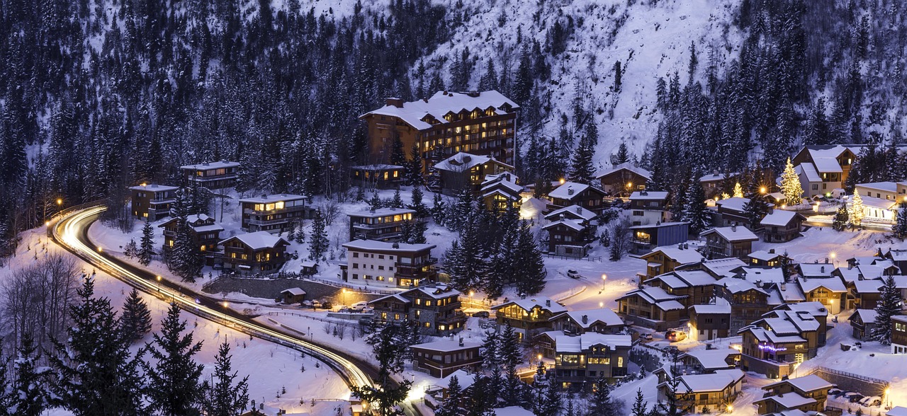 쿠루슈벨 -Tarentaise Valley에 위치한 프랑스 알프스 스키 리조트