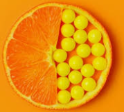 비타민 C 영양제 : 철분 흡수 및 콜라겐 합성 기능