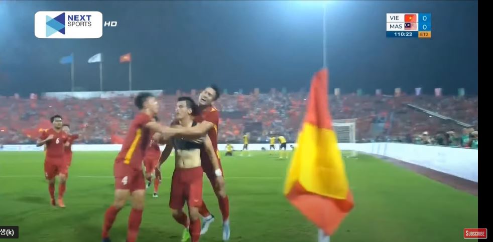 박항서호, 베트남 말레이시아 축구 베트남 선수들이 기뻐하는 모습