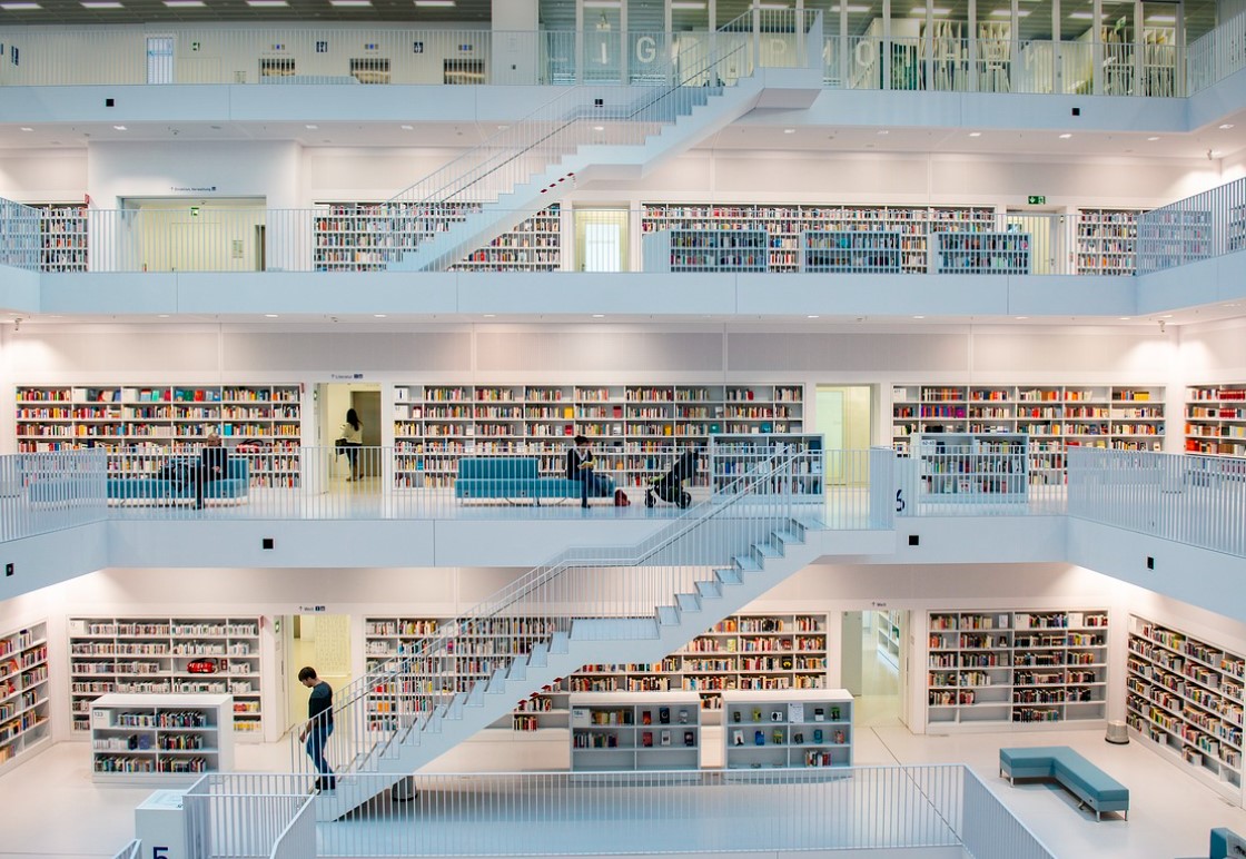 도서관 내부 이미지
