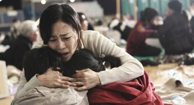 배우 문정희 프로필│나이 학력│결혼과 남편 이야기│프랑스 유학과 외국어 실력│드라마&middot;영화 작품과 2025년 최신 근황 정리