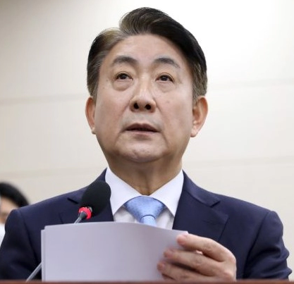 이동관 청문회 답변 및 쟁점 및 이동관 프로필 나이 학력 정보