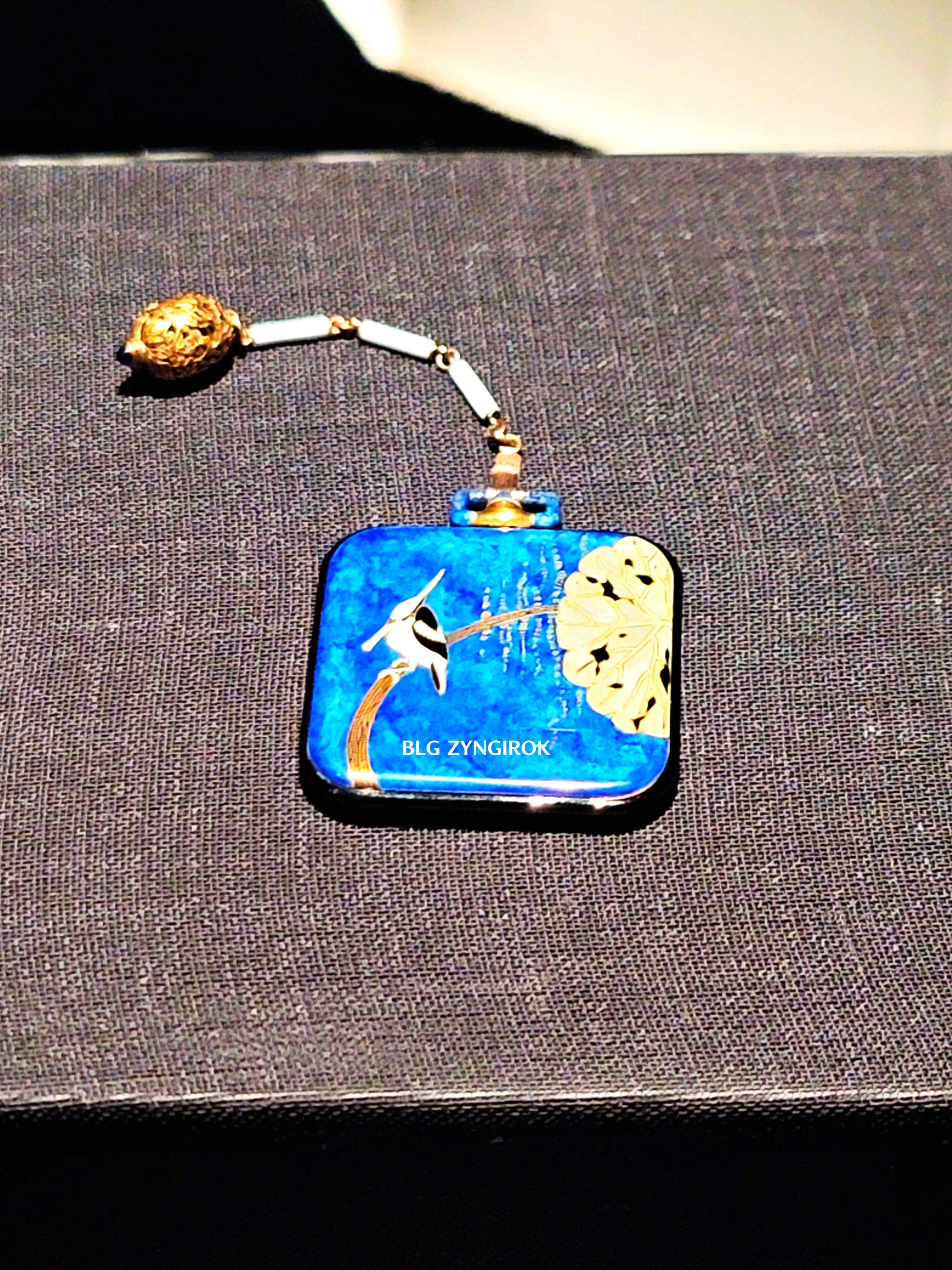 롯데타워 - 롯데뮤지엄 고혹의 보석 매혹의 시간 - 아르데코와 그 이후 전시품 모습이다.