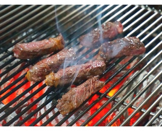 과천 한우 정육식당 '어울더울'