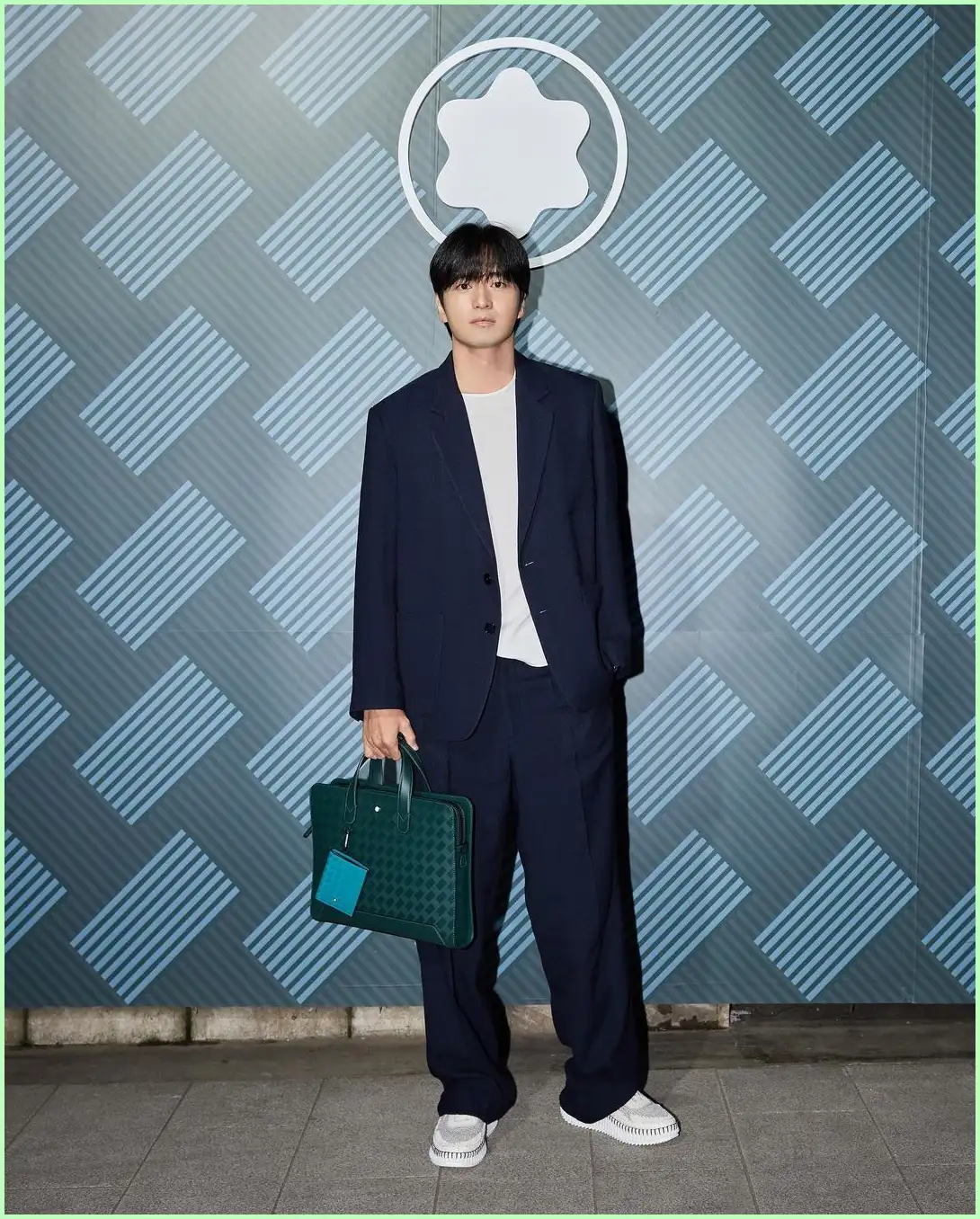 이진욱 배우 나이 키 몸무게 고향 가족 드라마 영화 프로필