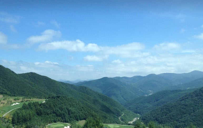 정선의 어느 산에서 찍은 사진