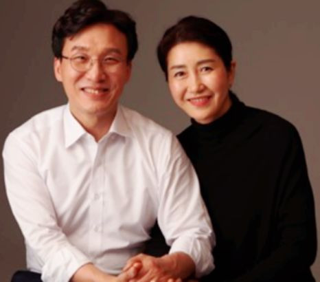 김민석 당대표 출마 선언 총정리! 전 총리의 파격 행보와 나이, 고향, 학력, 경력, 부인, 관련주 및 익산 거주의 비밀 심층 진단