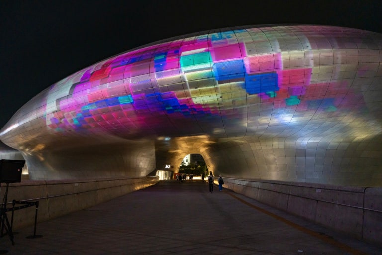 2025 서울라이트 DDP 가을 - 서울 야간을 수놓는 빛 축제 총정리 관련 사진