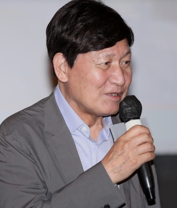 안성기