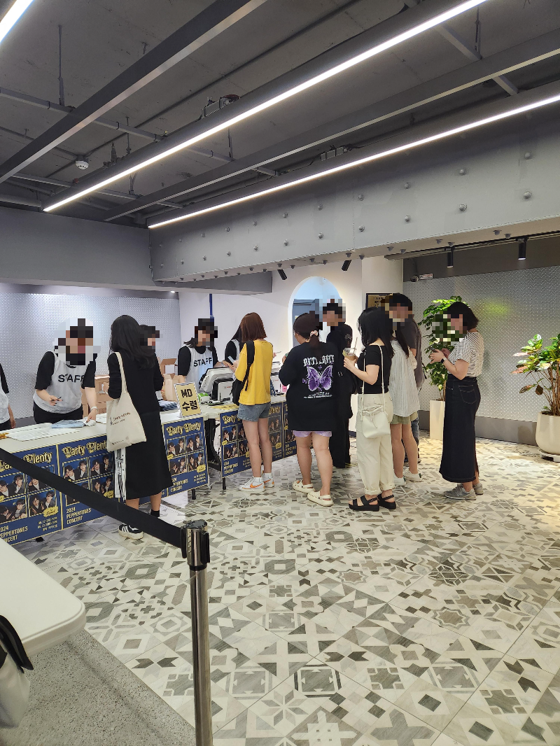 명화라이브홀 시야