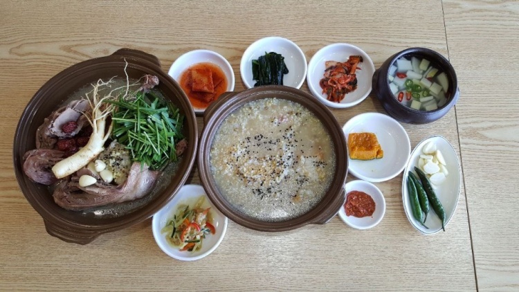 생방송오늘저녁 김포 대곶 황토 흙가마 생오리 훈제 진흙 구이, 한방 녹두 누룽지 백숙 맛집 추천