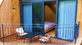 수락 휴-트리하우스