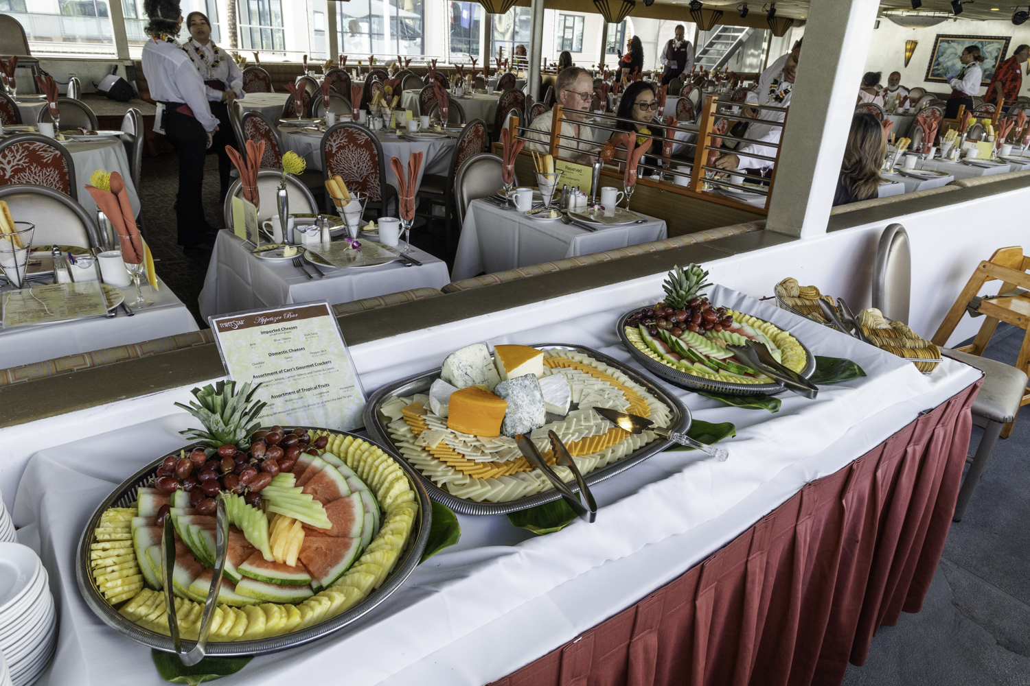 하와이 스타오브 호놀룰루 디너 크루즈 과일 뷔페