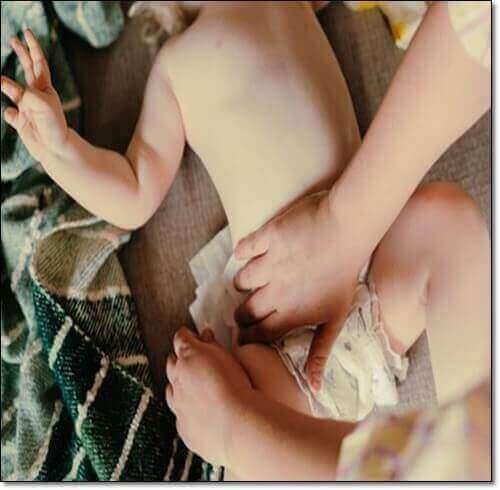 기저귀 발진에 좋은 바셀린, 기저귀 가는 엄마