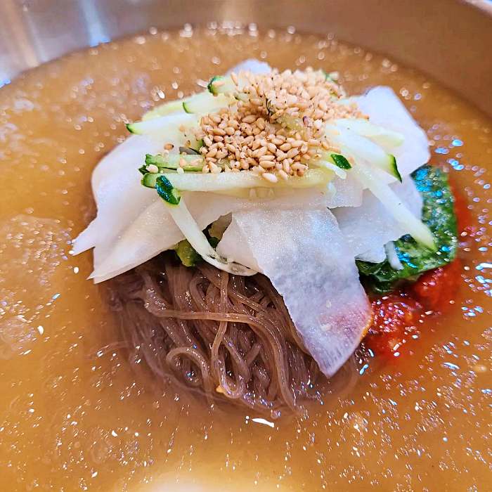 식객 허영만 백반기행 성동구 금호동 금남시장 2대째 57년 전통 노포 서울식 물냉면 맛집