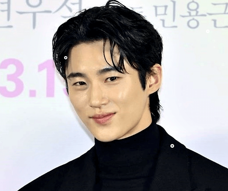 변우석