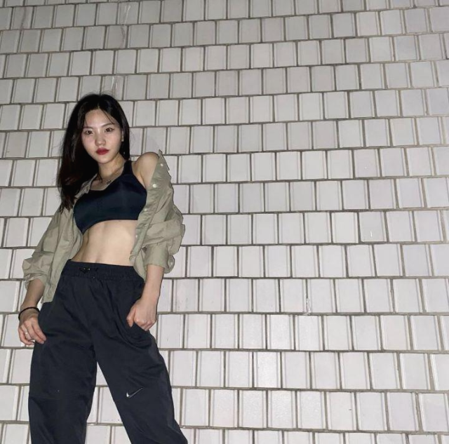 이유빈 헤이마마, 복근 카리스마