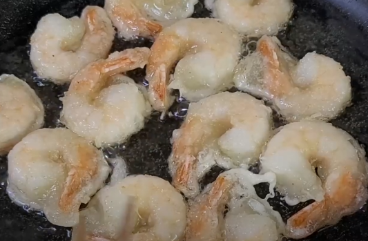 냉동새우요리