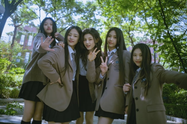 뉴진스-빌보드