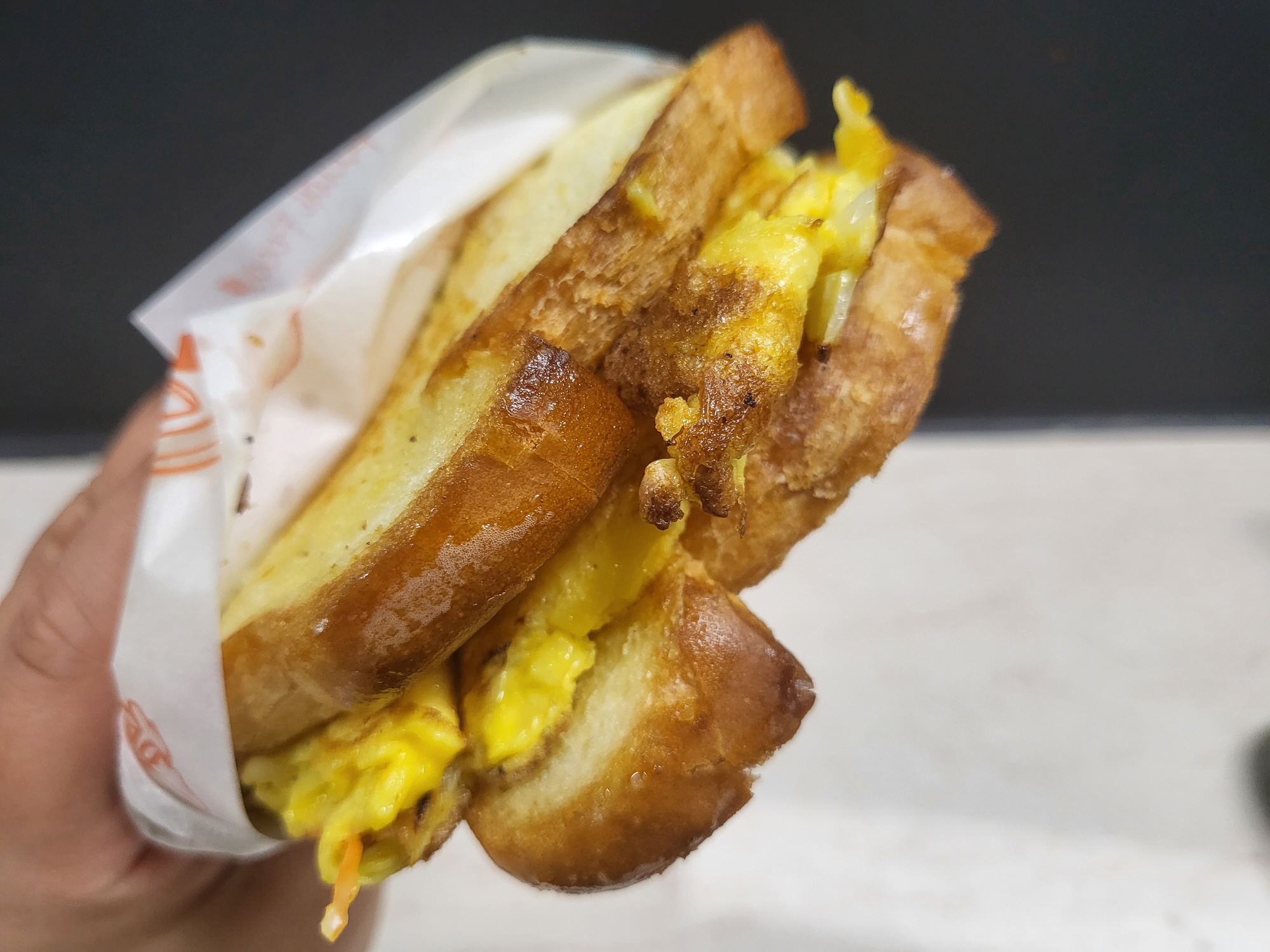 송도토스트국수 - 측면