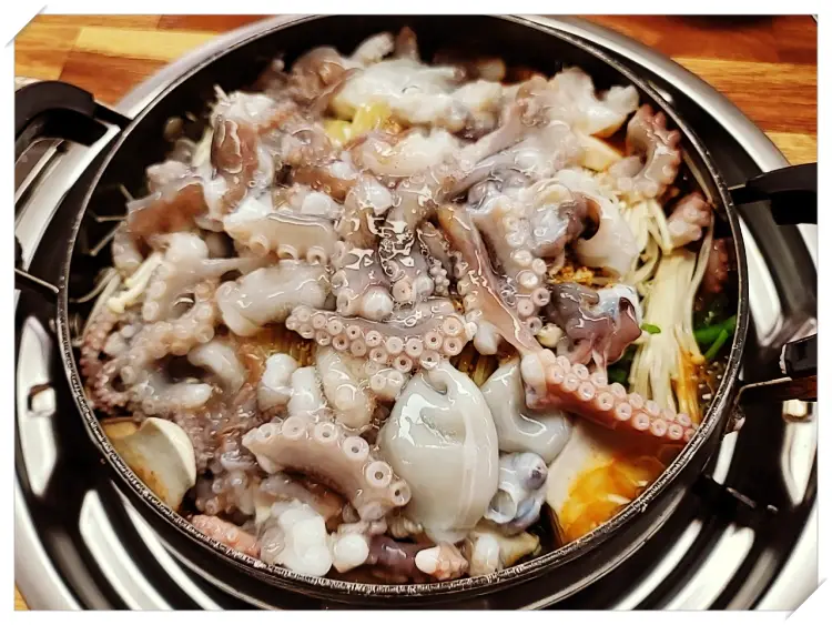 정은지-박초롱-박영숙-사장-맛있는-앙상블-든든한-경기-화성-밥상-맛집-위치-어디