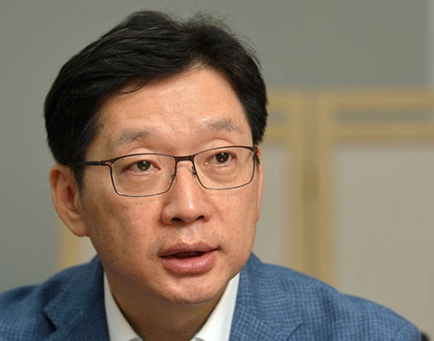 김경수 프로필 나이 고향 학력 출소 사면 경력