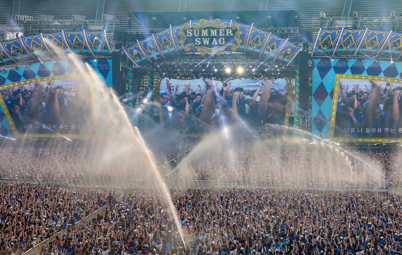 싸이 흠뻑쇼 2025