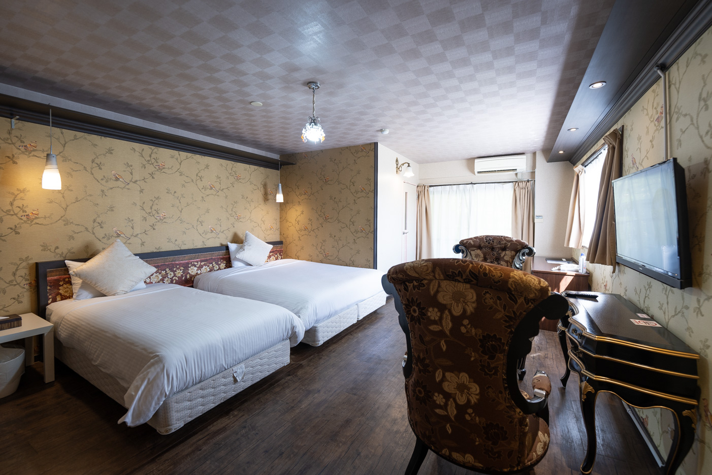 Yufuin Besso Shikisai Hotel — original source photograph