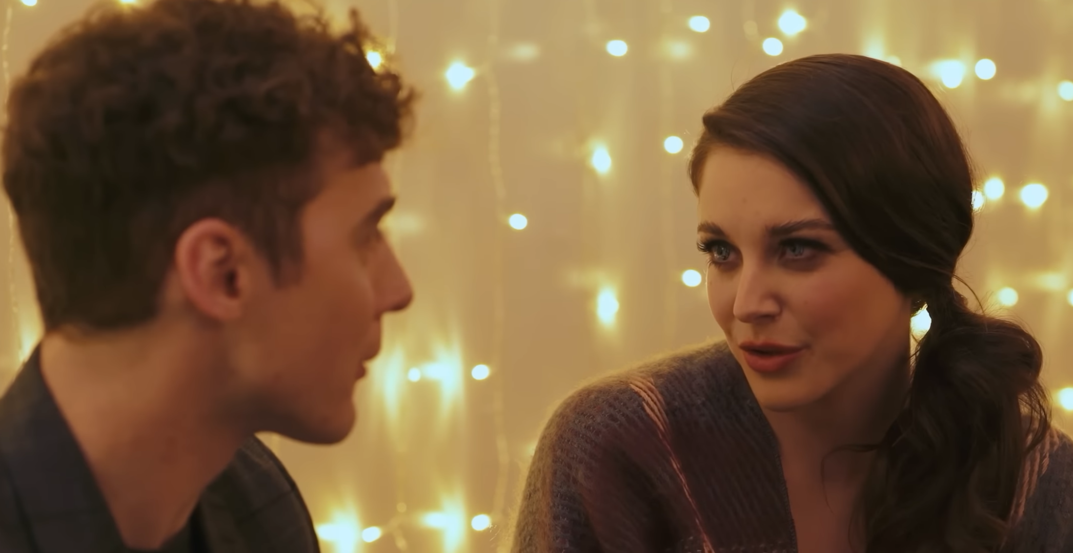 블랙미러 시리즈의 에피소드 '플레이어 모드'