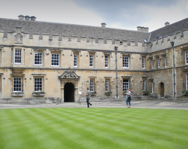 2024 미국 대학 등록금 분석