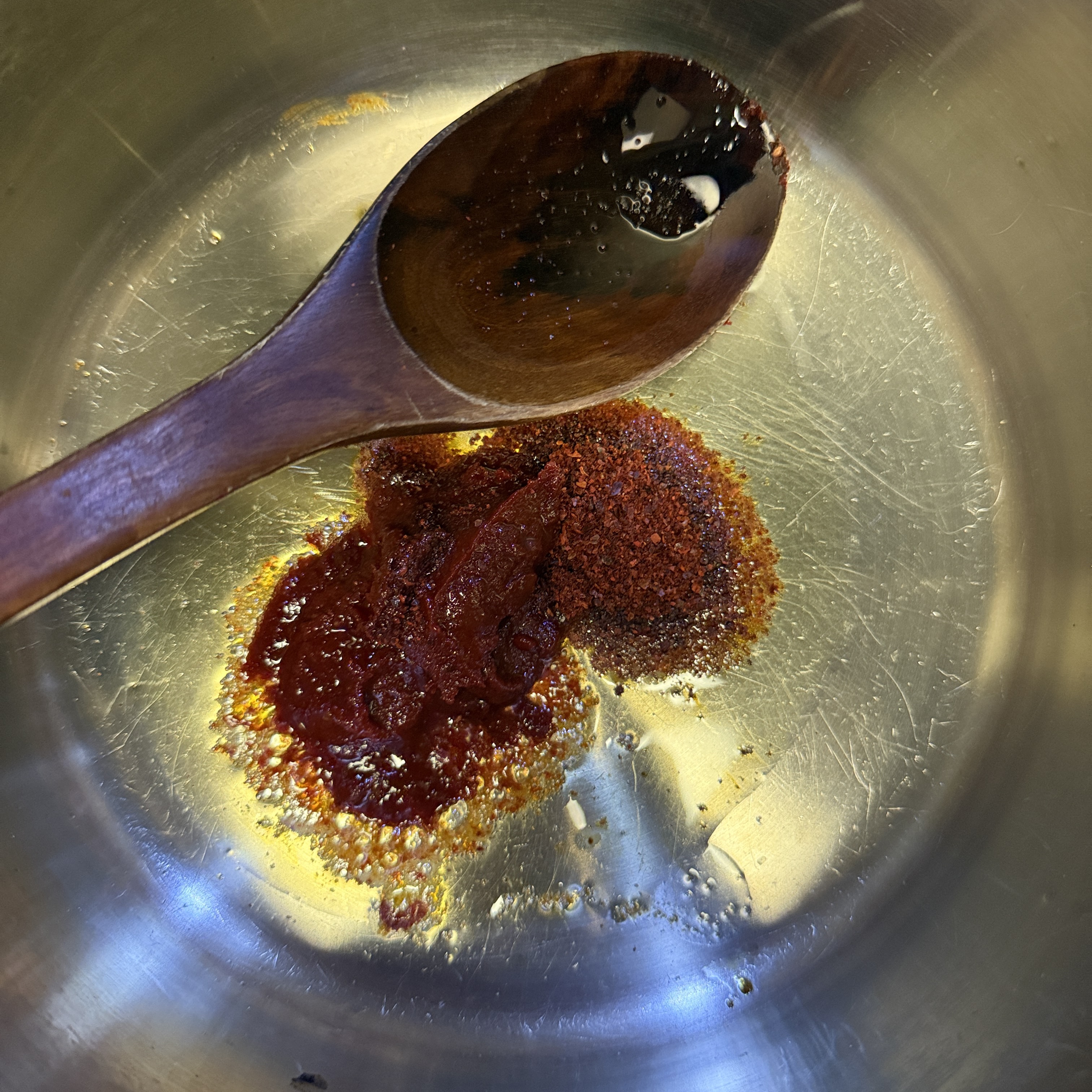 참치 넣어 시원한 고추장찌개