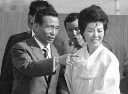 김흥국 영화 박정희 다큐 제작 이유