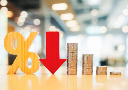 카카오뱅크 예금과 적금 금리 인하 및 기준금리가 떨어지면 은행 금리가 낮아지는 이유.