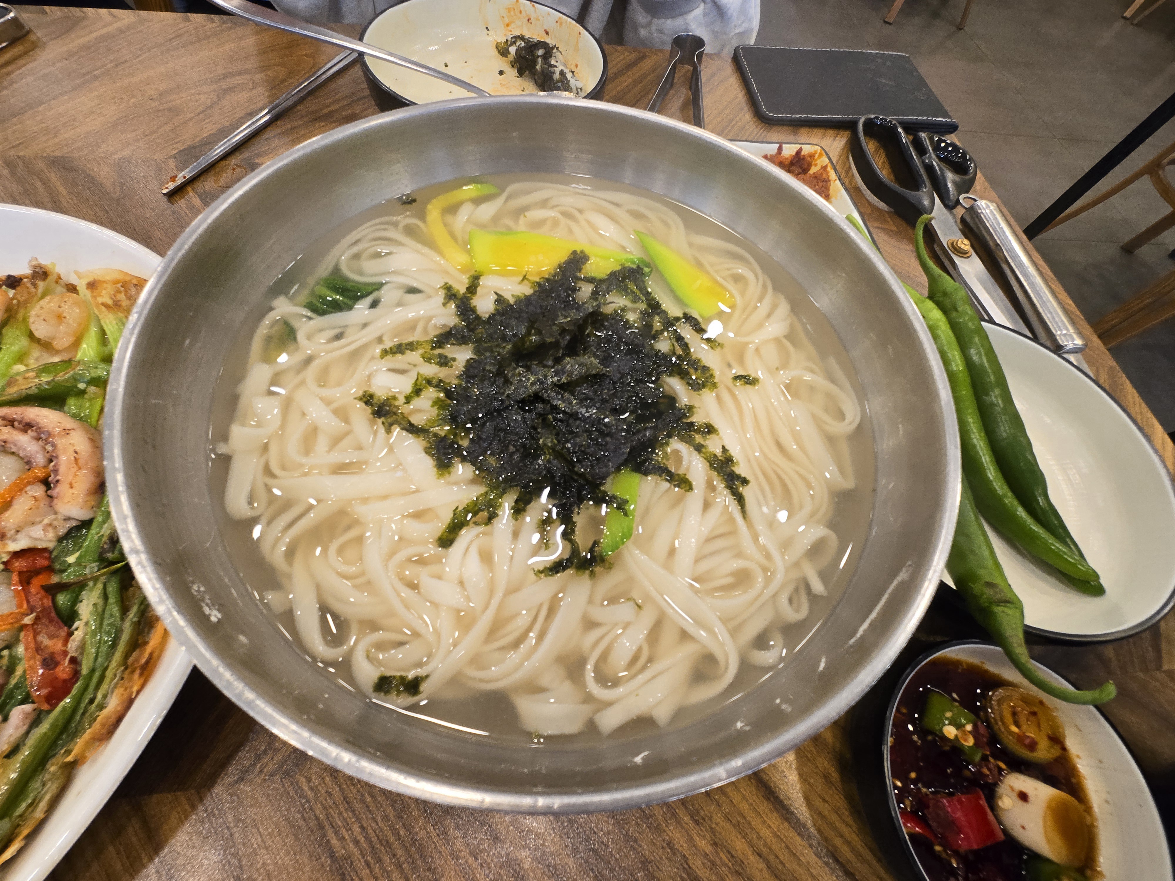 대구은행역 맛집 약전골목원조국수 칼국수