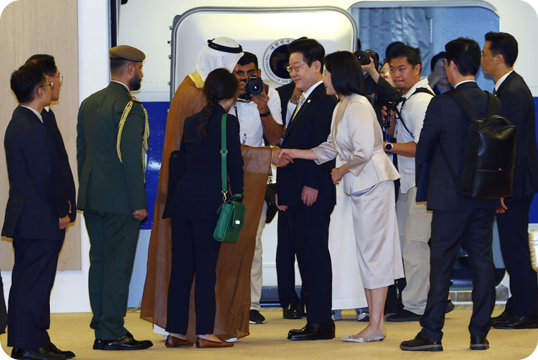 이재명 이집트 도착&hellip; &ldquo;UAE, 떠날 때도 전투기 4대로 호위&rdquo; [사진=오마이뉴스]