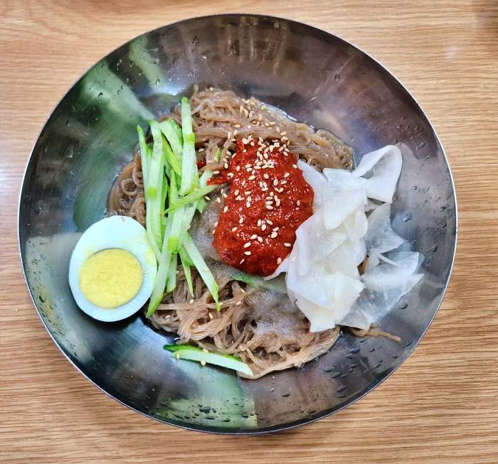 생방송투데이 경동시장 청량리 매운 냉면 맛집