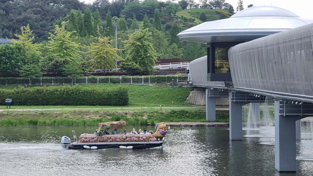 순천만국가정원 수상 퍼레이드