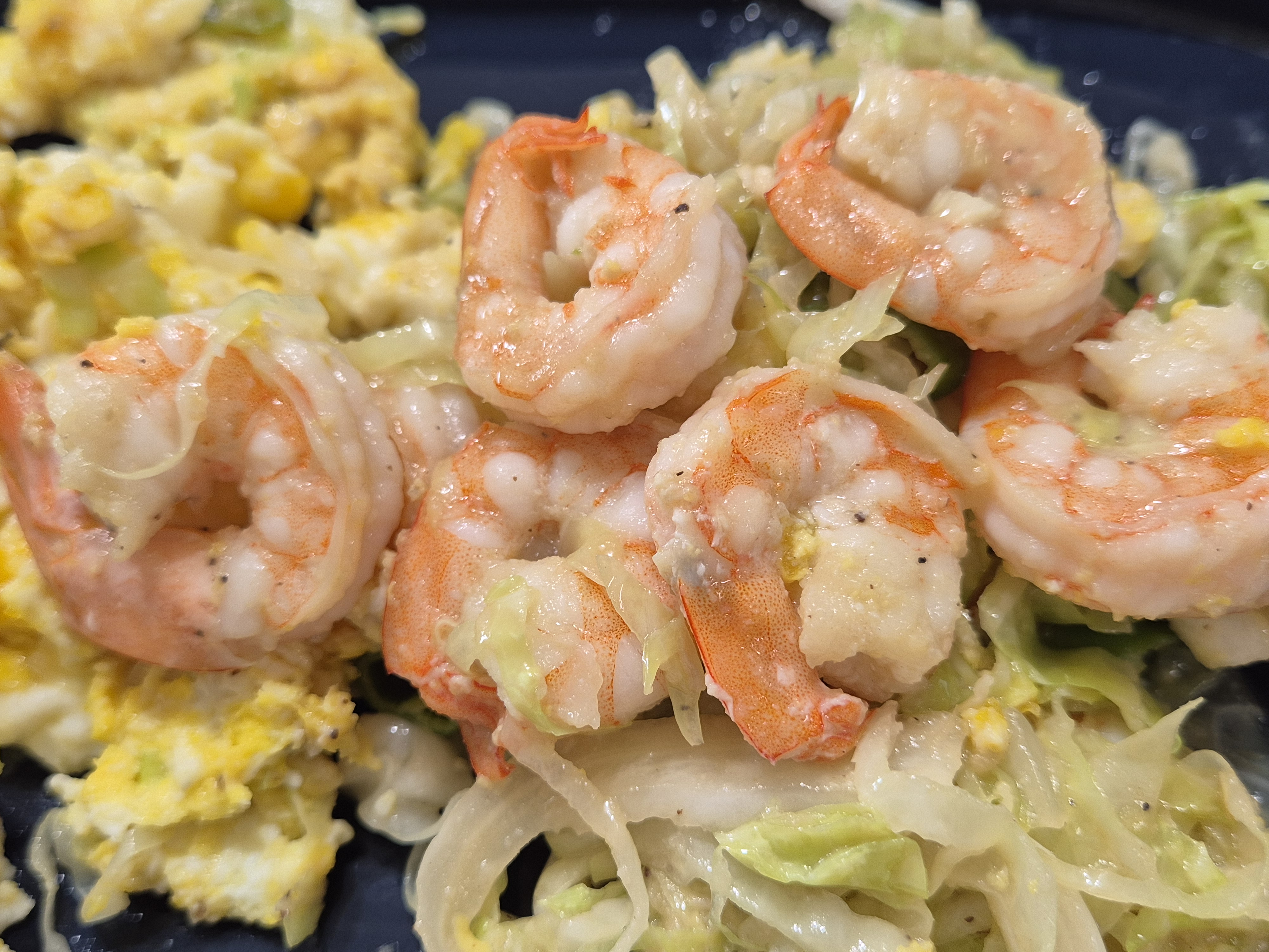 살이 쭉쭉빠지는 다이어트 양배추 요리. <양배추새우볶음> 이렇게 일주일 먹으면 v라인 얼굴 쌉 가능!